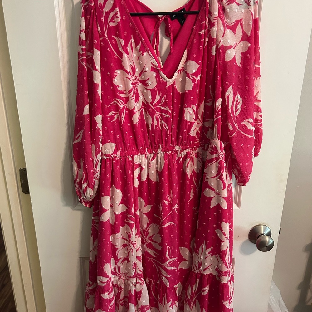 Torrid Pink and Cream Backless Floral Dress